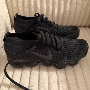 Nike Black Athletic Shoes